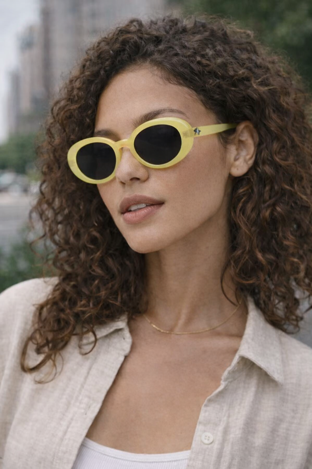 (Link 10)LondonLens Oval Sunglasses UV400 Protection Unisex Frame Lightweight Plastic No Metal Comfortable for Driving Travel Classic Trendy Design