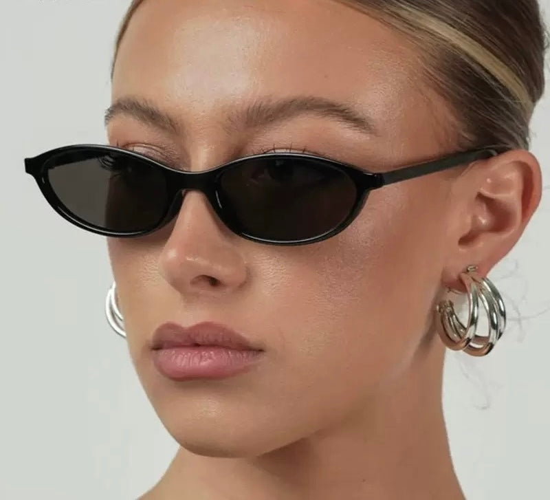 (Link 16)LondonLens Oval Sunglasses UV400 Protection Unisex Lightweight Plastic Frame Classic Trendy Design for Driving Travel